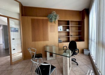 Foto 3 - Attività Commerciale viadei bocchi
 
50, Capannori - foto 3