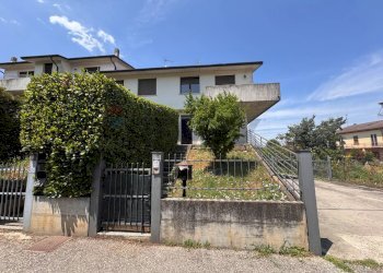 Casa all\'aperto - Terraced Villa Via XXIV Aprile
 
85, Sustinente - photo 4