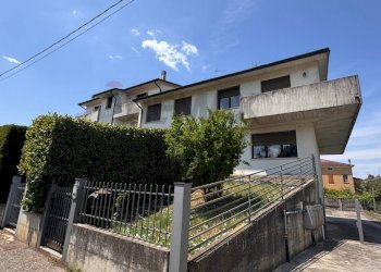 Casa all\'aperto - Terraced Villa Via XXIV Aprile
 
85, Sustinente - photo 5