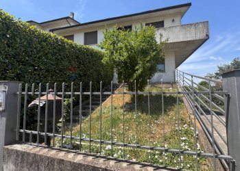 Giardino - Terraced Villa Via XXIV Aprile
 
85, Sustinente - photo 6