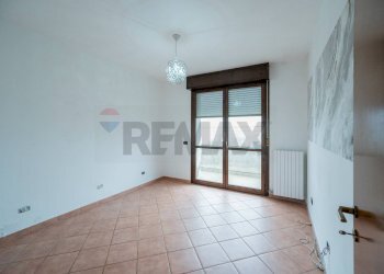 Stanza vuota - Terraced Villa Via XXIV Aprile
 
85, Sustinente - photo 31