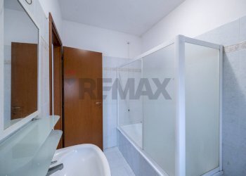 Bagno - Terraced Villa Via XXIV Aprile
 
85, Sustinente - photo 43