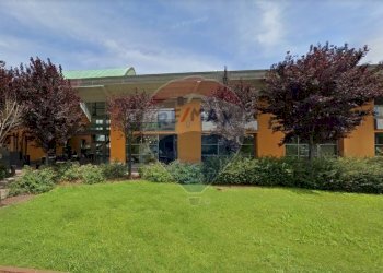 Giardino - Negozio Via Caduti del Lavoro
 
3, Curtatone - foto 2