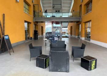 Terrazza - Negozio Via Caduti del Lavoro
 
3, Curtatone - foto 3