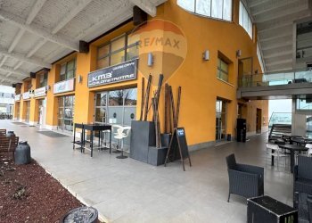 Terrazza - Negozio Via Caduti del Lavoro
 
3, Curtatone - foto 4