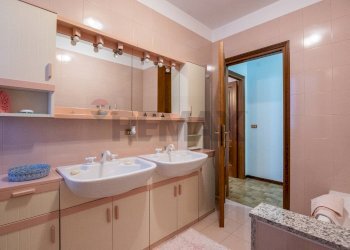 Bagno - Villa Borgo Virgilio - photo 31