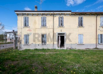 Casa all\'aperto - Casa semi indipendente via guglielmo marconi
 
11, Gazzuolo - foto 1