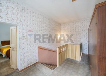 Hall / corridoio - Casa semi indipendente via guglielmo marconi
 
11, Gazzuolo - foto 15