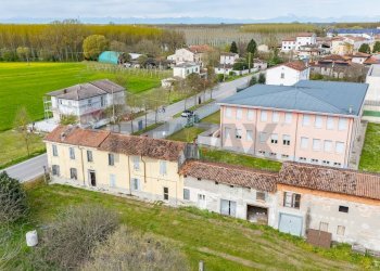 Casa all\'aperto - Casa semi indipendente via guglielmo marconi
 
11, Gazzuolo - foto 39