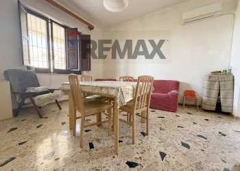 Sala da pranzo - Villa Via Agamennone
 
3, Valderice - foto 11