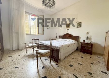 Camera / camera da letto - Villa Via Agamennone
 
3, Valderice - foto 19