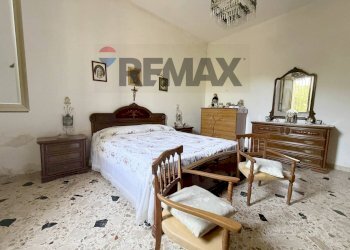 Camera / camera da letto - Villa Via Agamennone
 
3, Valderice - foto 20