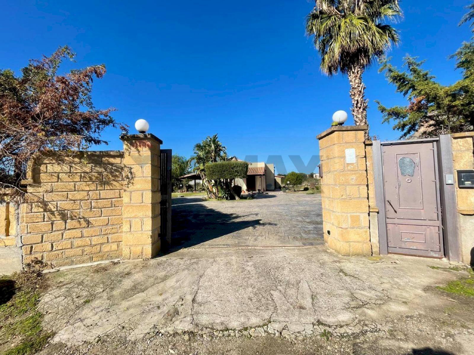 Casa all\'aperto - Villa via Mimosa Azalea
 
snc, Terrasini - foto 1