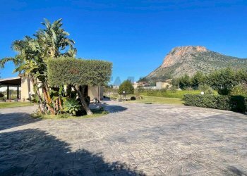 Vista delle montagne - Villa via Mimosa Azalea
 
snc, Terrasini - foto 8