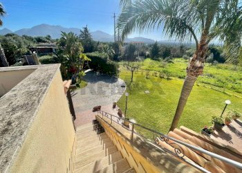 Vista delle montagne - Villa via Mimosa Azalea
 
snc, Terrasini - foto 22