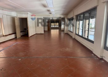 Stanza vuota - Ufficio Piazzale Ungheria
 
58, Palermo - foto 18