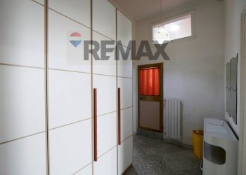 Camera / camera da letto - Casa indipendente Via Udine
 
42, Bari - foto 12