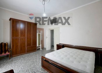 Camera / camera da letto - Casa indipendente Via Udine
 
42, Bari - foto 15