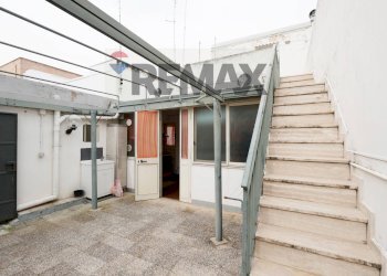 Scale - Casa indipendente Via Udine
 
42, Bari - foto 17