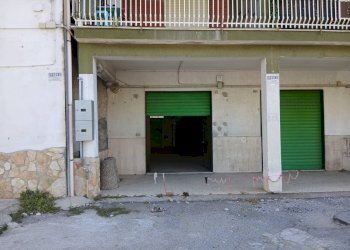 Foto 2 - Commercial Premises Viale Tavoliello, Eboli - photo 2