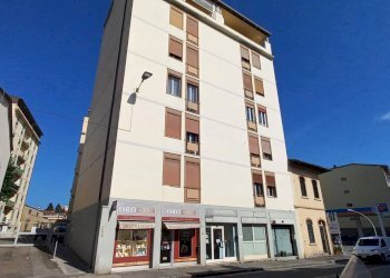 Foto 2 - Three-room apartment Via Reginaldo Giuliani
104, Firenze - photo 2