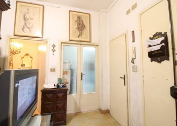 Foto 17 - Three-room apartment Via Reginaldo Giuliani
104, Firenze - photo 17