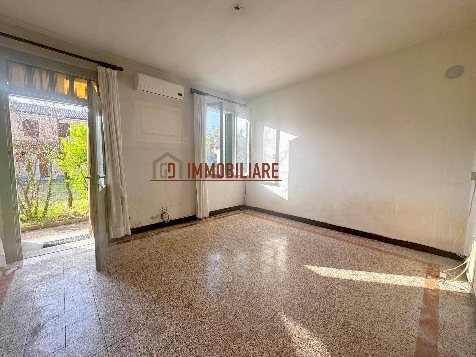 Foto 3 - Villa a Schiera Via Monte Grappa
 
7, Caerano di San Marco - foto 3