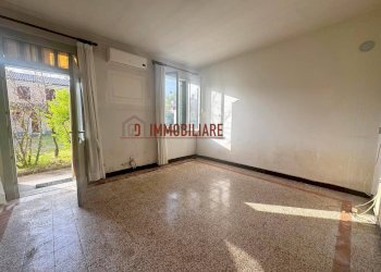 Foto 1 - Villa a Schiera Via Monte Grappa
 
7, Caerano di San Marco - foto 1