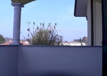 Balcone - Bilocale via Camillo Benso di Cavour, Jerago con Orago - foto 11