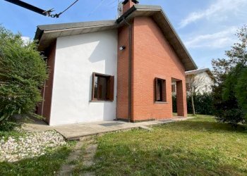 Giardino - Villa via Gabriele D'Annunzio, Arsago Seprio - foto 25