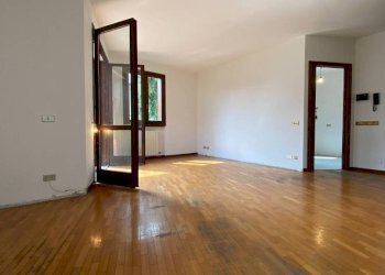 Cucina - Villa via per Besnate, Gallarate - foto 8