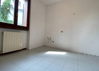 Salone - Villa via San Pietro, Sumirago - foto 10