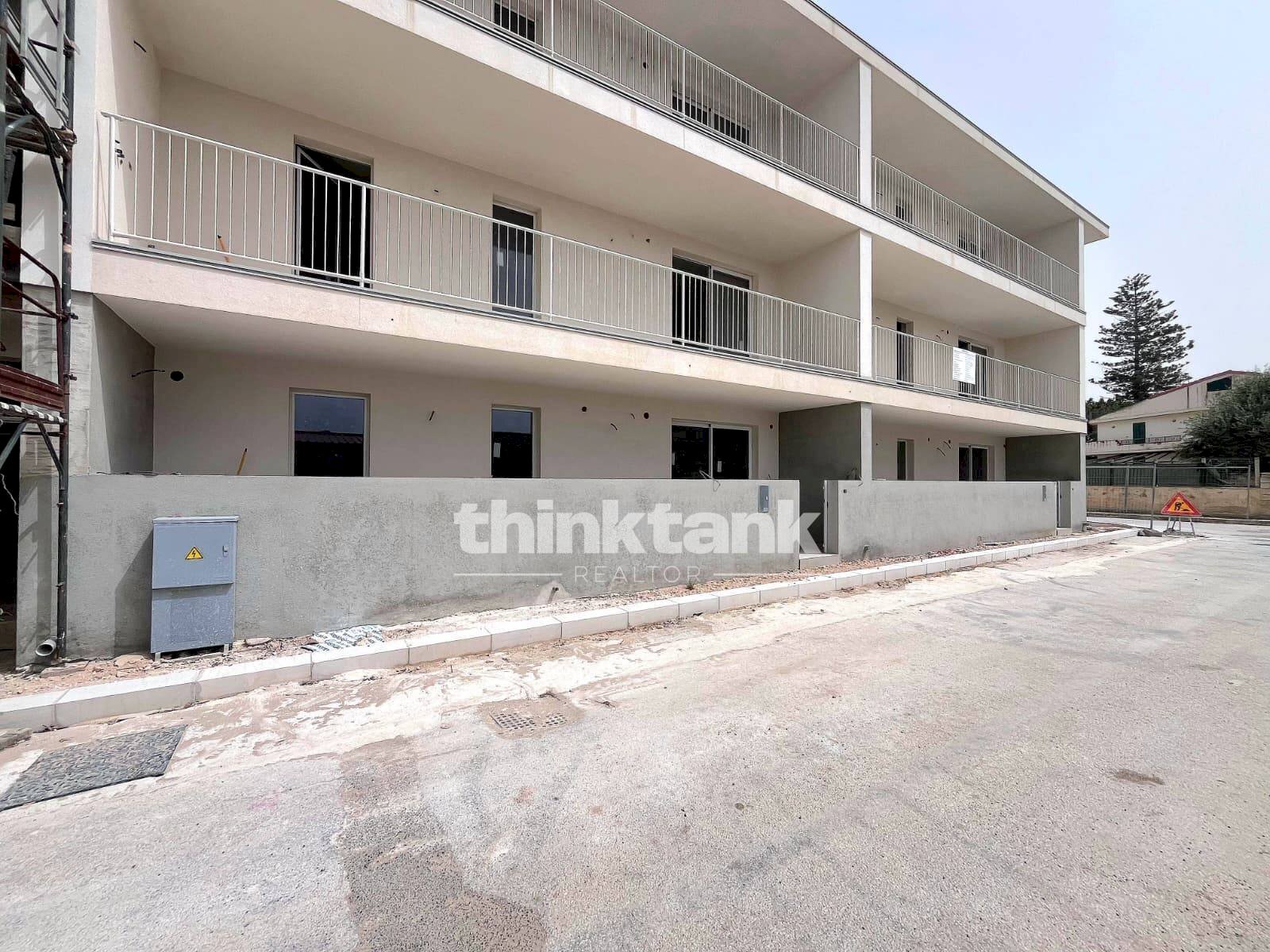 Foto 2 - Trilocale Via F.  Calvi, Scicli - foto 2