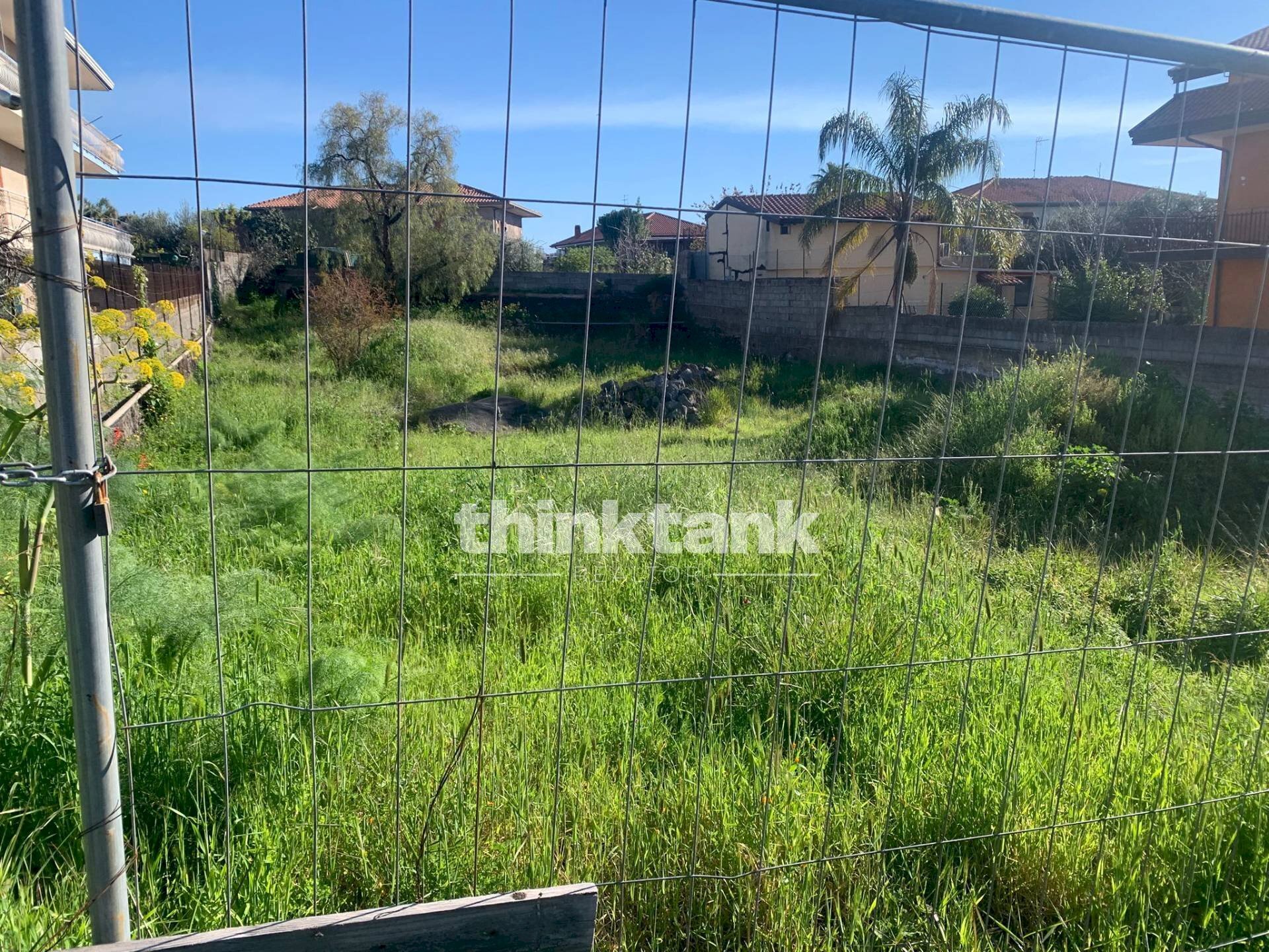 Foto 2 - Terreno edificabile Via Stromboli
 
13, Gravina di Catania - foto 2