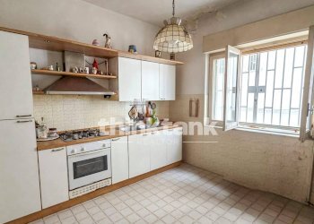 Foto 7 - Quadrilocale Via Francesco Crispi, Aci Castello - foto 7