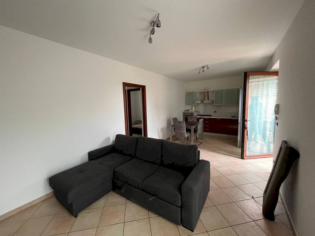 Salone - Three-room apartment strada dei Finigialdi, 12, Chieri - photo 2