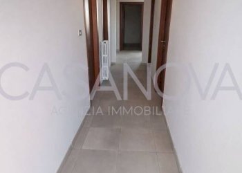 Corridoio - Four-room apartment Lungomare Rodi, 24, Giulianova - photo 11