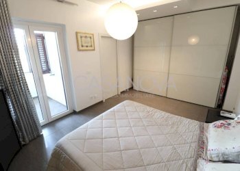 Camera da letto - Stabile - Palazzo contrada Santa Maria dell'Arco, Mosciano Sant'Angelo - foto 25