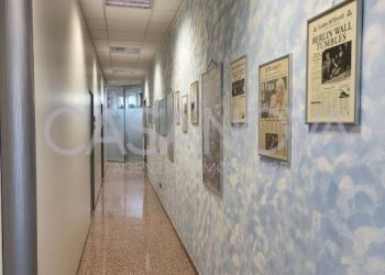 Interno non residenziale - Stabile - Palazzo contrada Santa Maria dell'Arco, Mosciano Sant'Angelo - foto 33