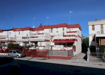 Facciata - Villa a Schiera Giulianova - foto 1