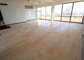 Interno non residenziale - Negozio viale Filippo Turati, Giulianova - foto 1