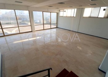 Interno non residenziale - Negozio viale Filippo Turati, Giulianova - foto 2