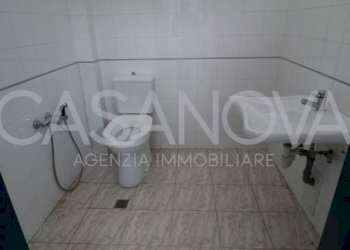 Bagno - Negozio viale Filippo Turati, Giulianova - foto 7