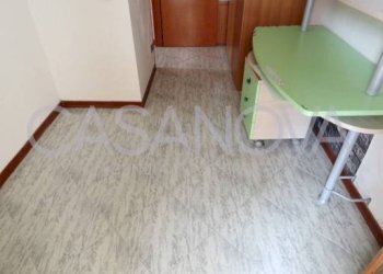 Stanza arredata - Quadrilocale via Umberto Terracini, 23, Mosciano Sant'Angelo - foto 19