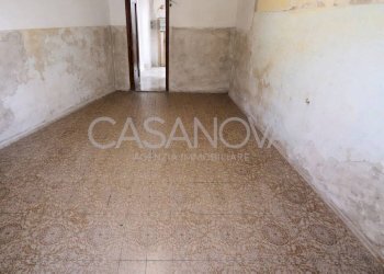 Stanza non arredata - Stabile - Palazzo Mosciano Sant'Angelo - foto 4