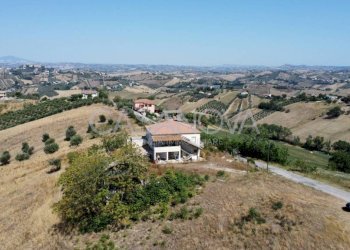 Vista - Rustico Mosciano Sant'Angelo - foto 5