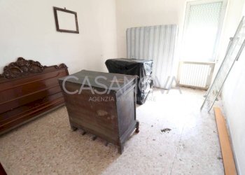 Stanza arredata - Rustico Mosciano Sant'Angelo - foto 17