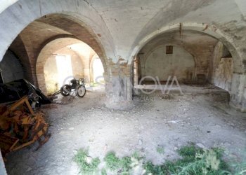 Cantina - Rustic via Villa De Luca, Bellante - photo 31