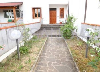 Giardino - Villa a Schiera Bellante - foto 2