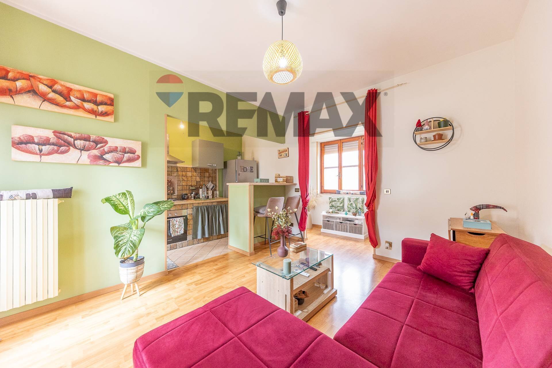 Soggiorno - Two-room apartment via gubbio
 
15, Pomezia - photo 1